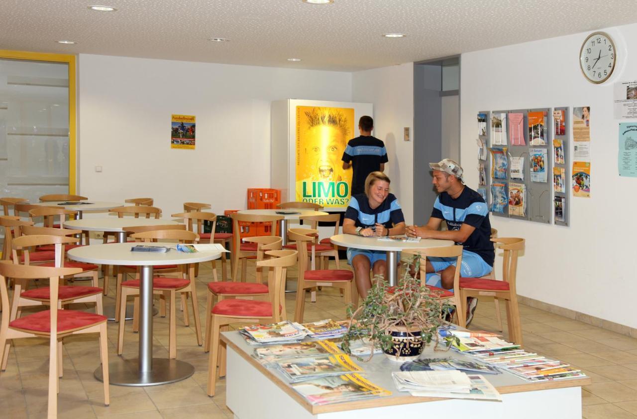 Hohenzollern-Jugendherberge ジクマリンゲン エクステリア 写真